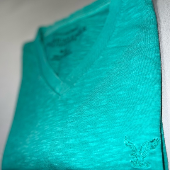 AE 🦅 green soft t-shirt - Picture 3 of 3